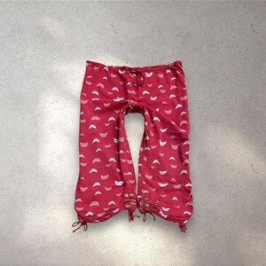Old Navy Red “The Cat’s Pajamas” Capris